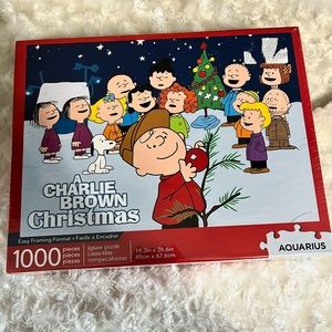 Brand new! Peanuts Charlie Brown Christmas 1000 Piece Jigsaw Puzzle